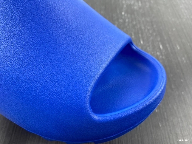 Adidas Slide Yeezy Azure ID4133 0823
